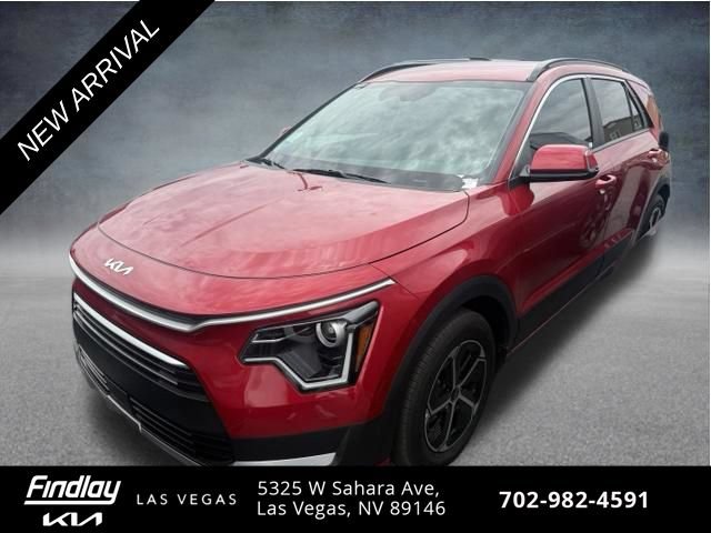 Certified 2025 Kia Niro EX