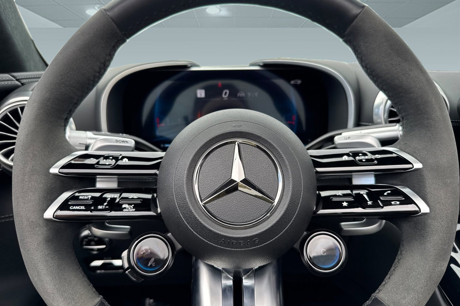 Certified 2022 Mercedes-Benz SL 55 AMG 4MATIC image 17