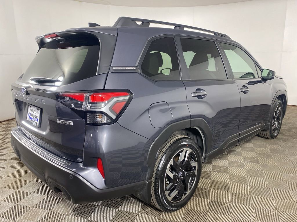 Certified 2025 Subaru Forester Limited image 6
