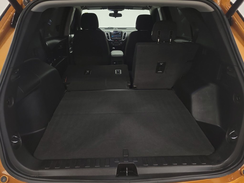 Used 2018 Chevrolet Equinox LT w/ Sun & Infotainment Package FWD image 24