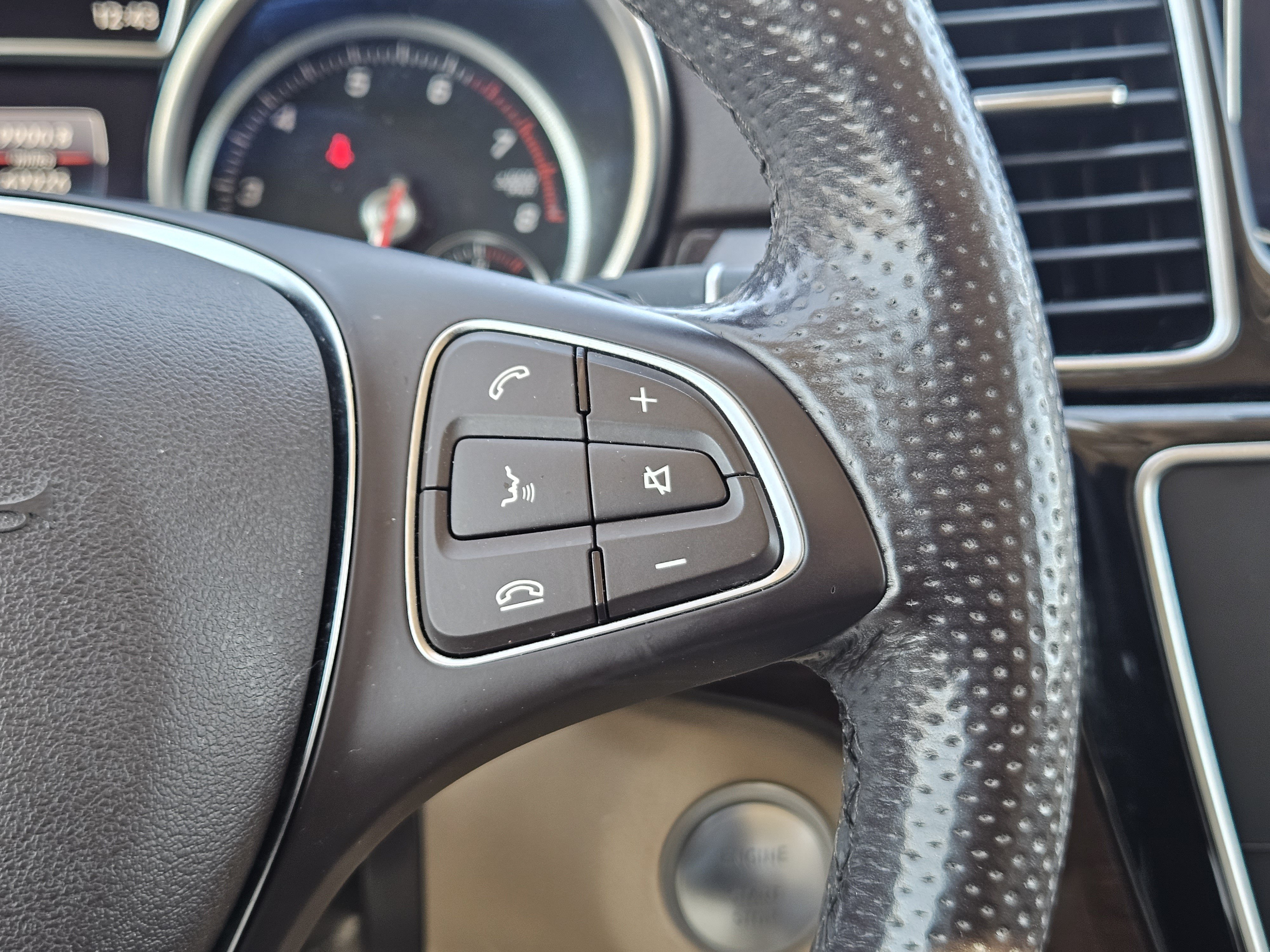 Used 2018 Mercedes-Benz GLE 350 4MATIC image 21