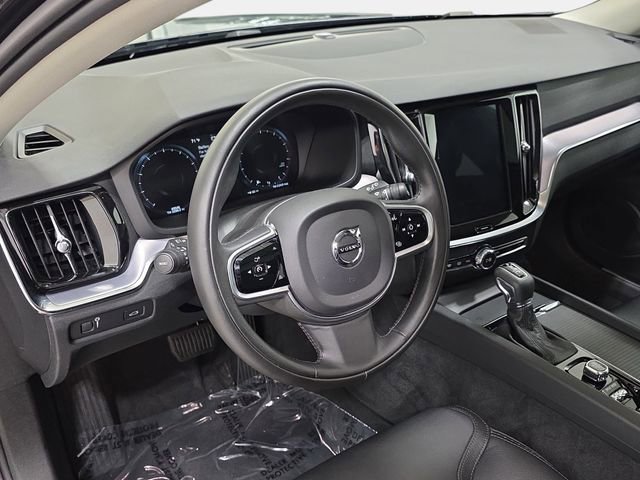 Used 2020 Volvo V60 T5 Cross Country w/ Protection Package Premier AWD/4WD image 16