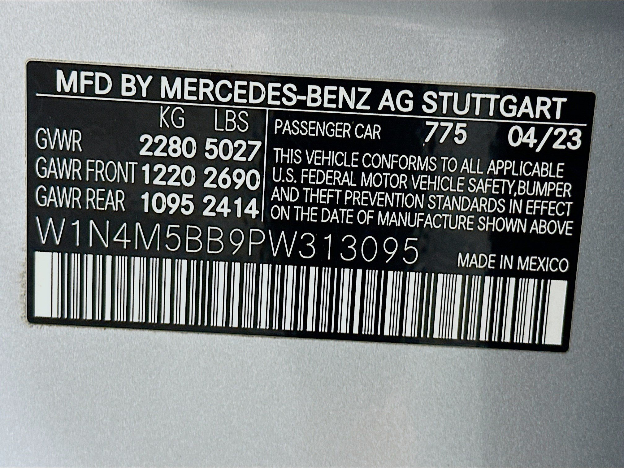 Used 2023 Mercedes-Benz GLB 35 AMG 4MATIC image 38