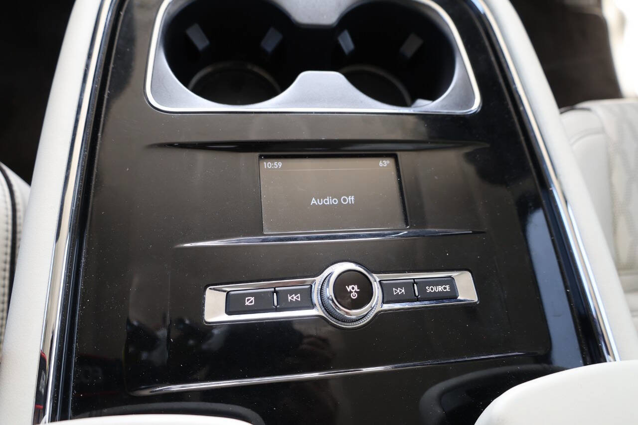 Used 2019 Lincoln Navigator L Black Label image 23