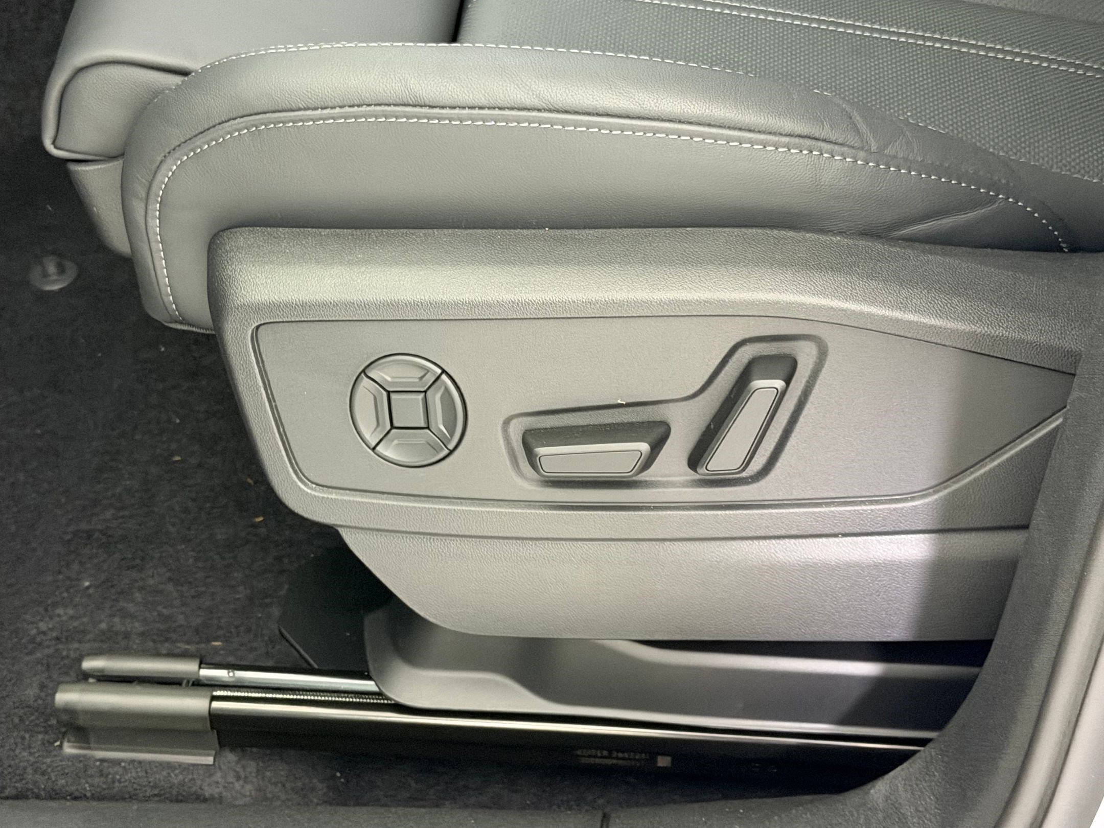 New 2026 Audi Q5 Premium Plus image 15