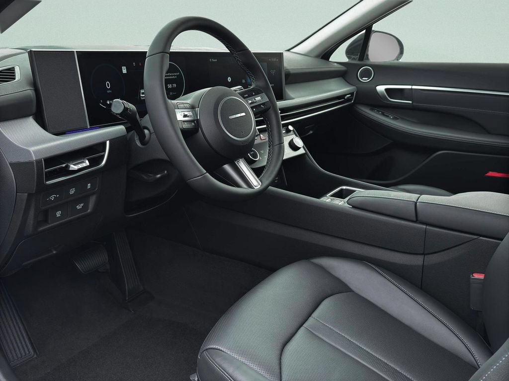 New 2026 Hyundai Sonata Limited FWD image 14