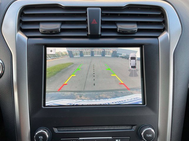 Used 2018 Ford Fusion Energi SE FWD image 34