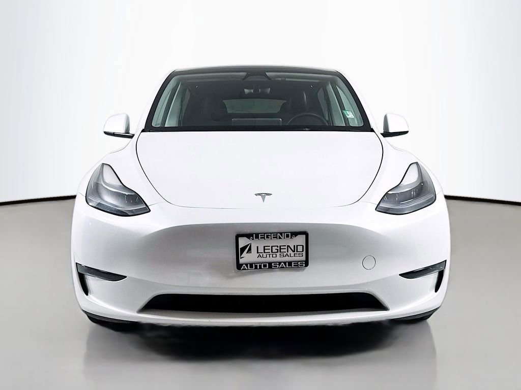 Used 2025 Tesla Model Y Long Range AWD/4WD image 2