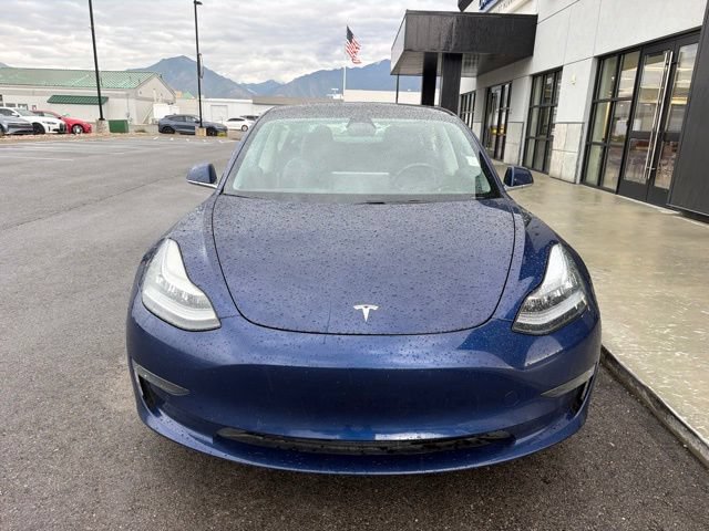 Used 2018 Tesla Model 3 Long Range RWD image 2