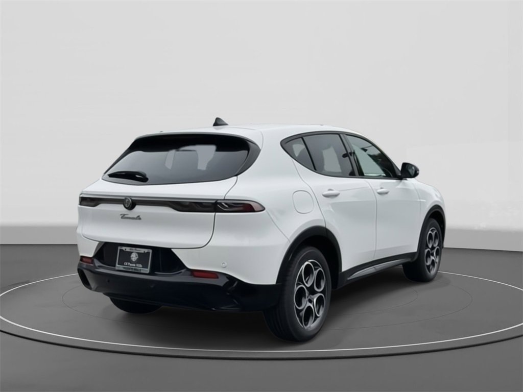 New 2025 Alfa Romeo Tonale image 6