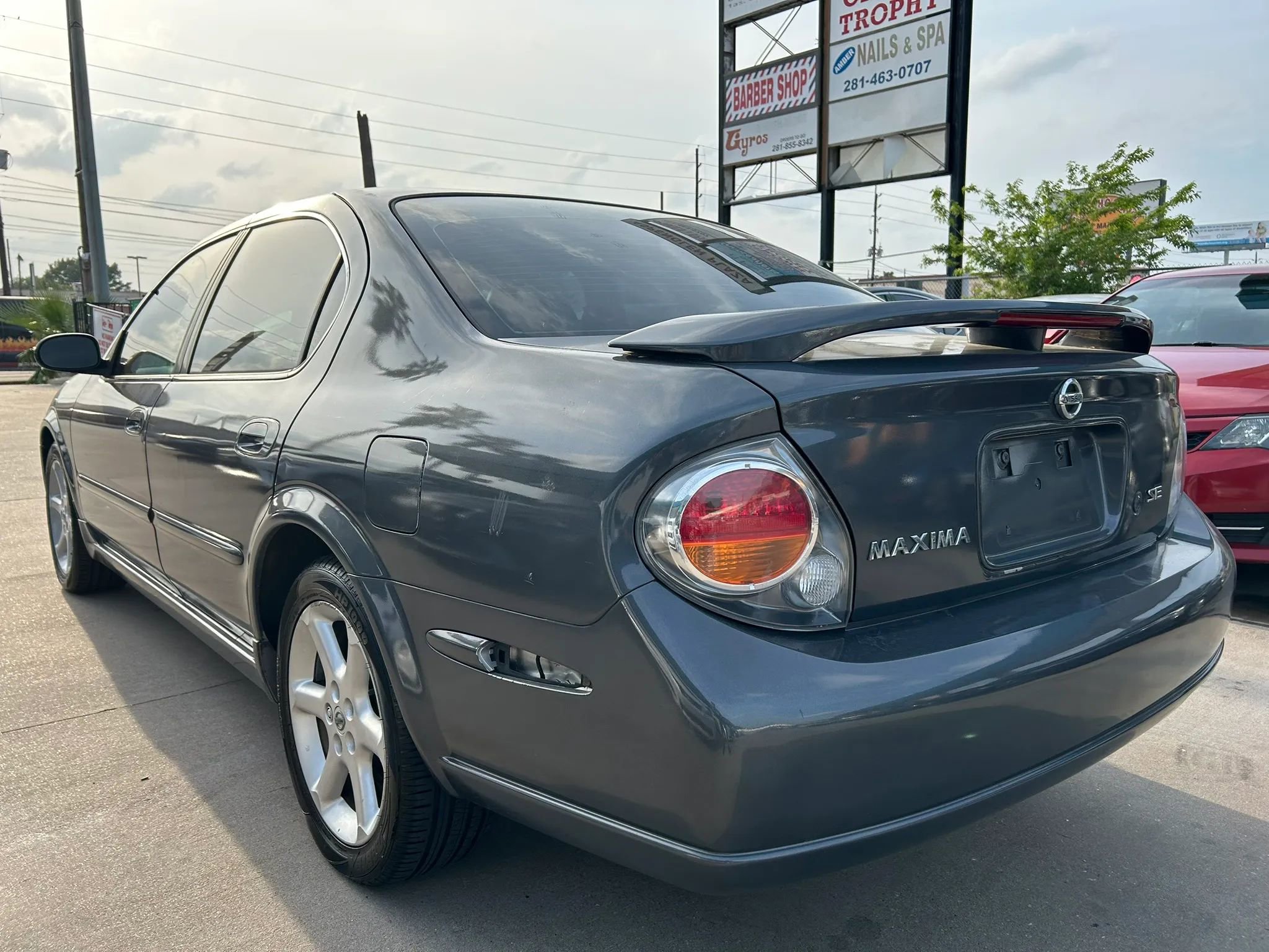 Used 2003 Nissan Maxima SE FWD image 3