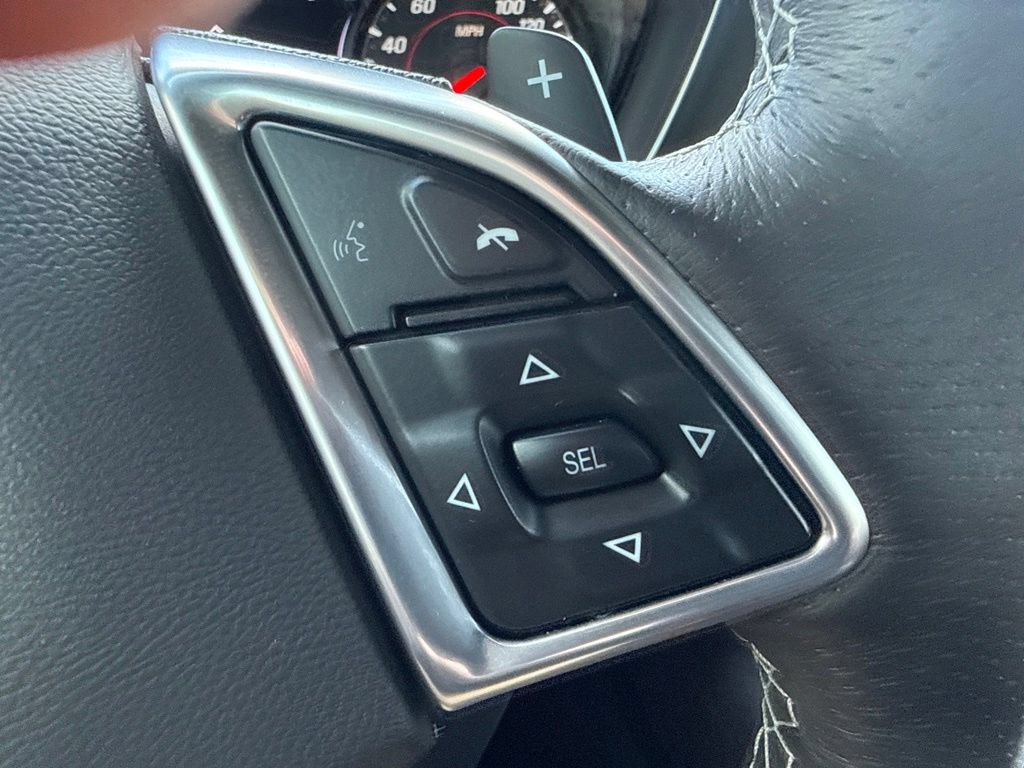 Used 2020 Chevrolet Camaro SS RWD image 22