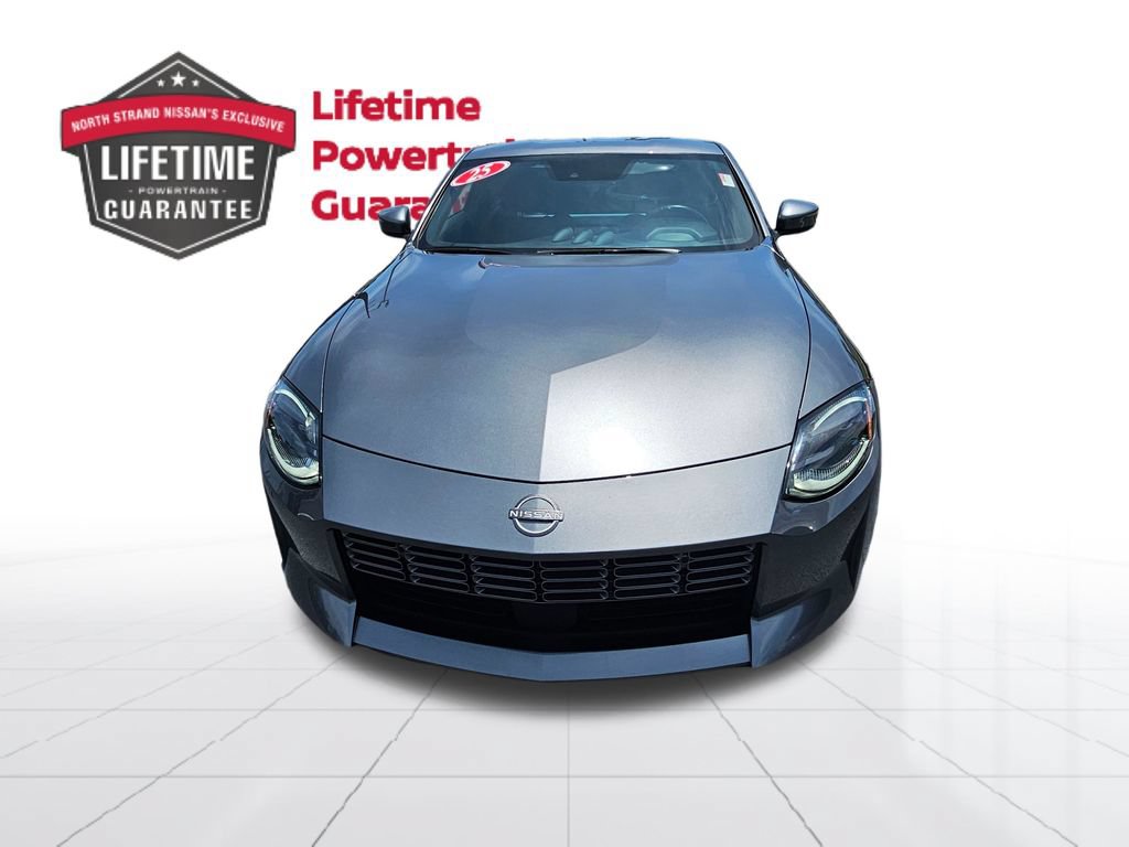 Certified 2025 Nissan Z Sport w/ Floor Mat Package RWD image 4