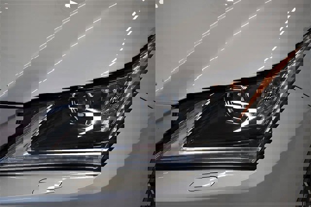 Used 2017 Lexus RX 450h AWD image 17