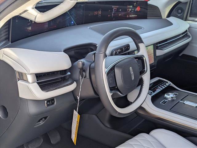 New 2025 Lincoln Navigator L Black Label w/ Black Label Special Edition image 3