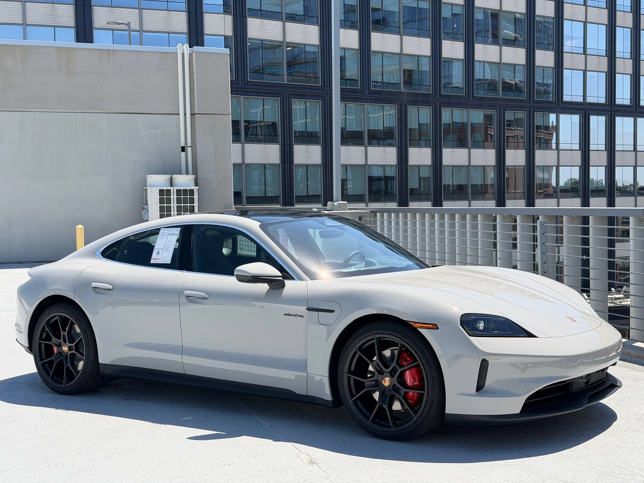 New 2026 Porsche Taycan 4S AWD/4WD image 9