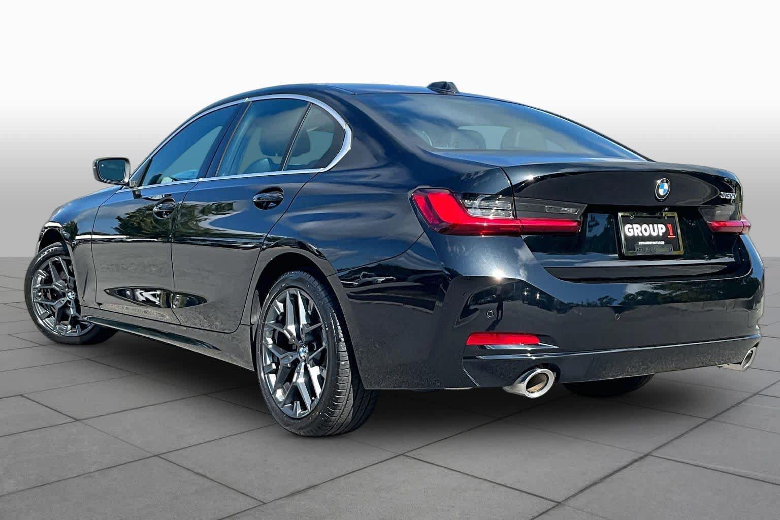 Used 2025 BMW 330i Sedan RWD image 11