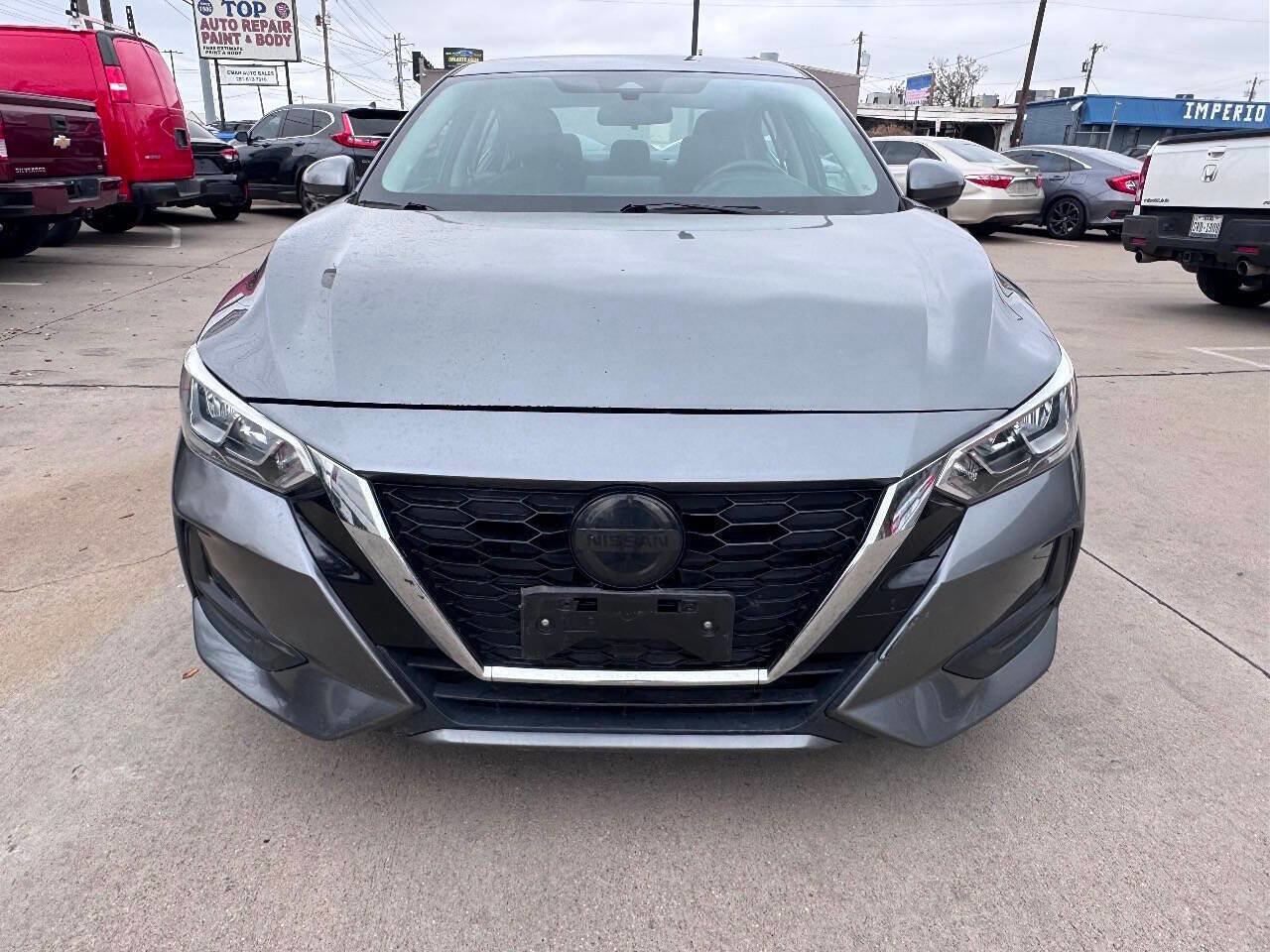 Used 2021 Nissan Sentra SV FWD image 2