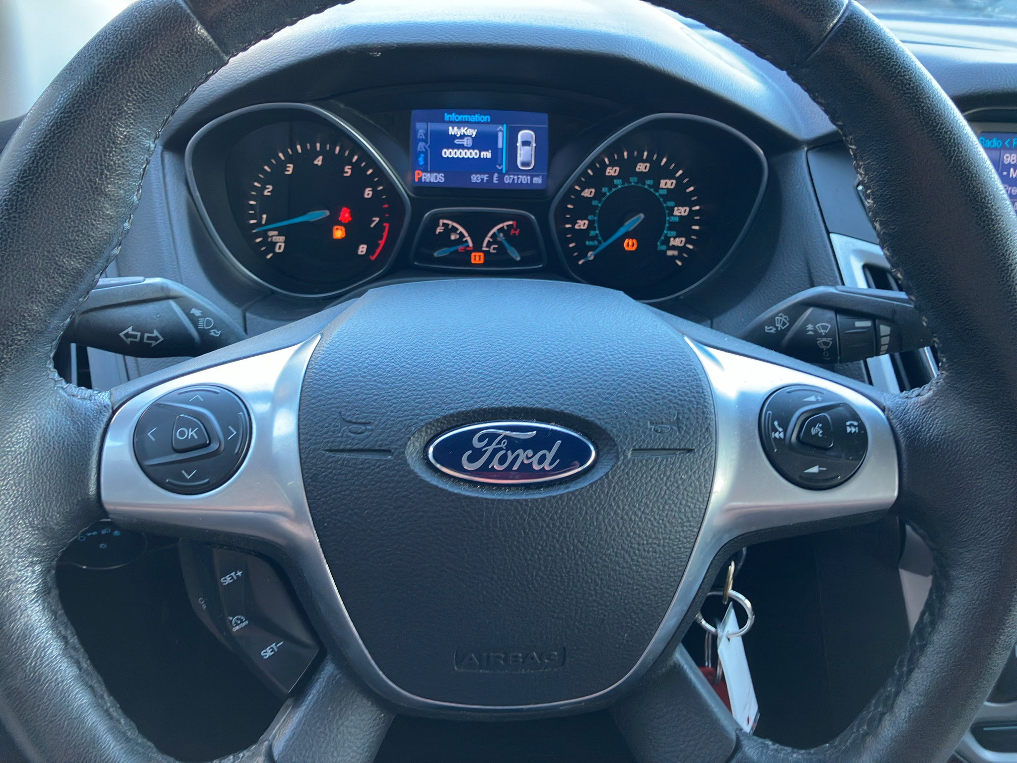 Used 2014 Ford Focus SE w/ Equipment Group 201A FWD image 11