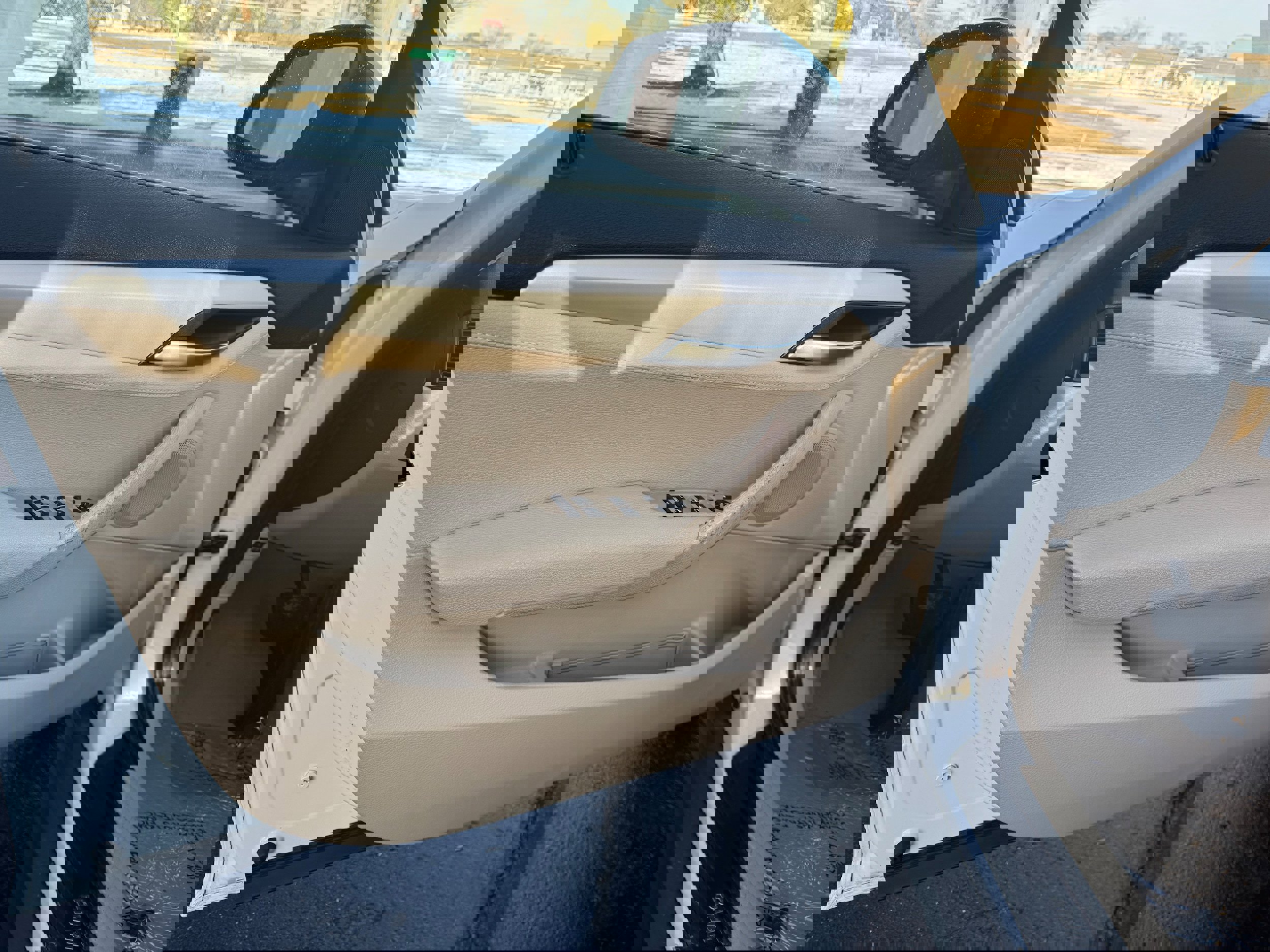 Used 2014 BMW X1 xDrive28i image 6