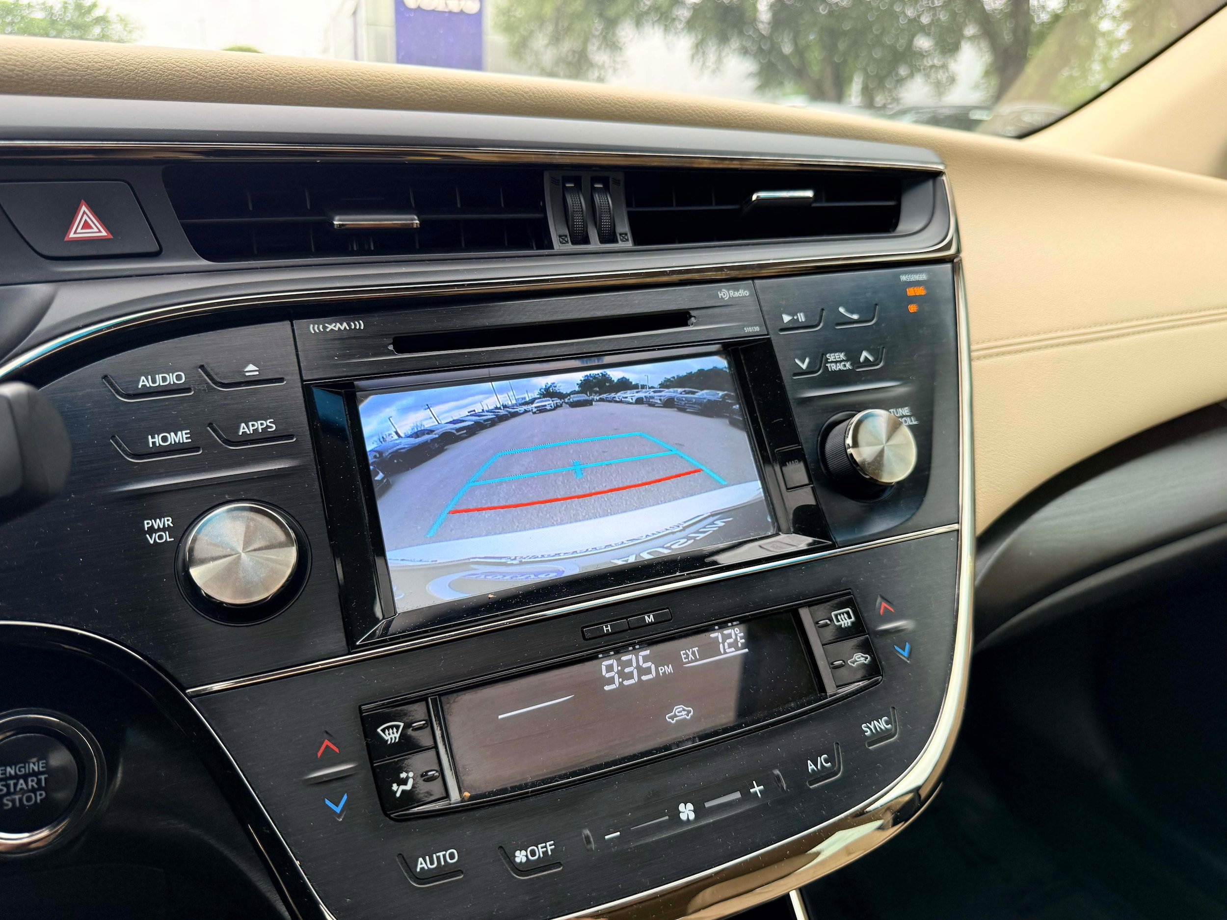 Used 2018 Toyota Avalon XLE Premium FWD image 21