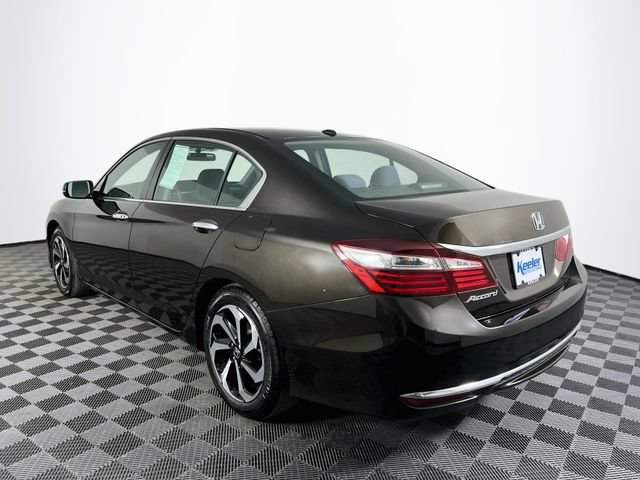 Used 2016 Honda Accord EX image 4