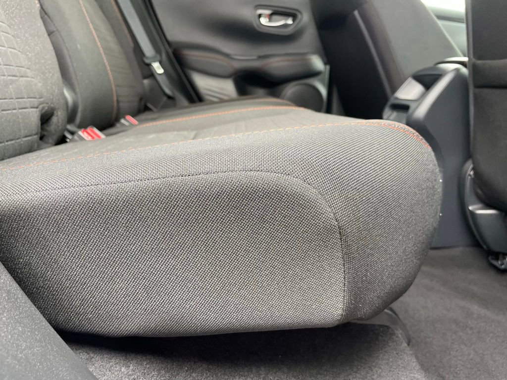 Certified 2025 Honda HR-V Sport image 34
