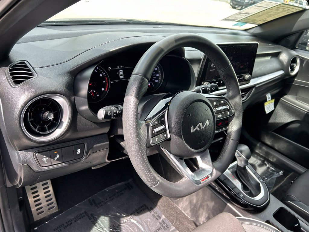 Used 2024 Kia Forte GT-Line w/ GT-Line Premium Package FWD image 22