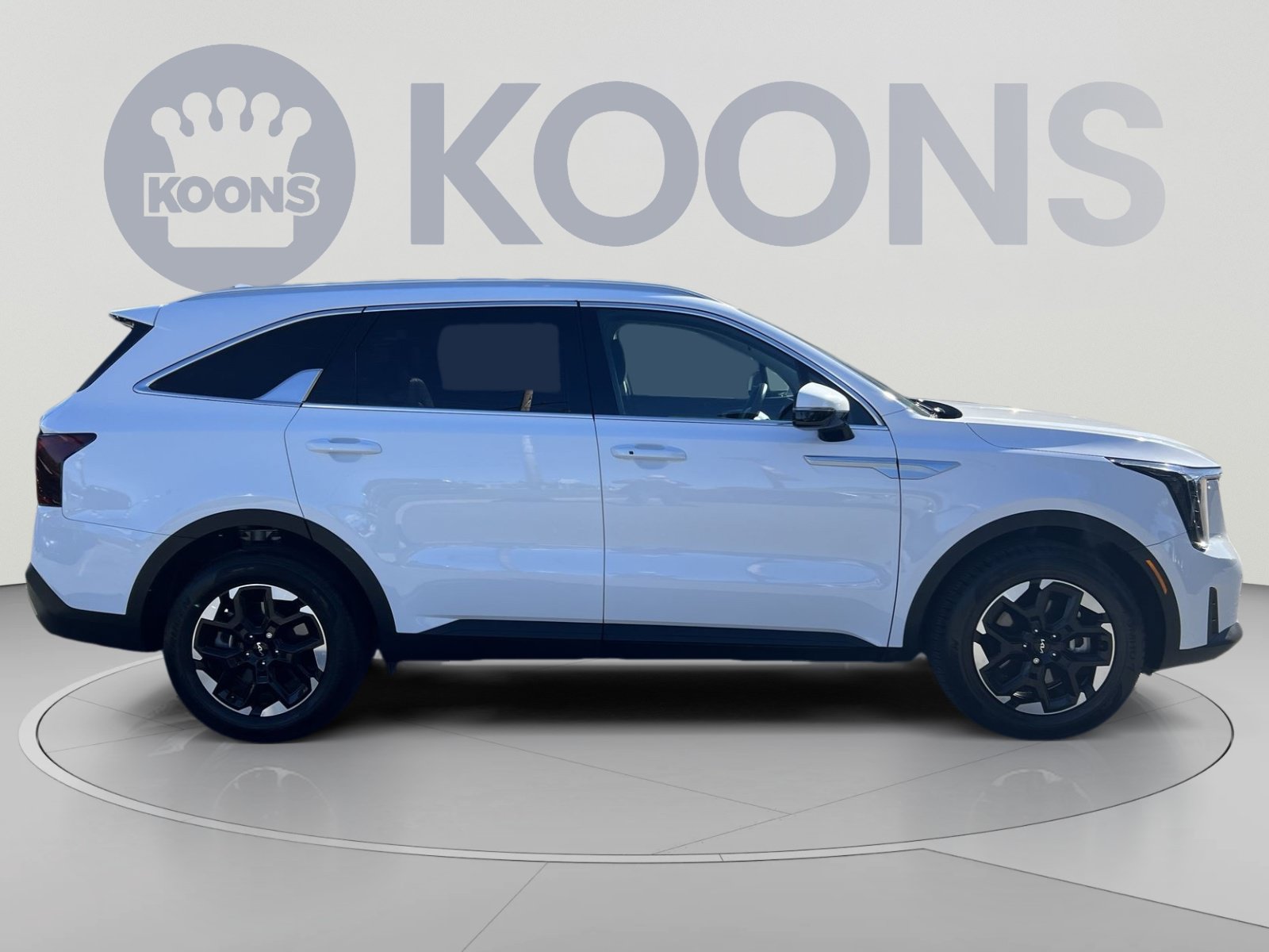 Used 2025 Kia Sorento S FWD image 8