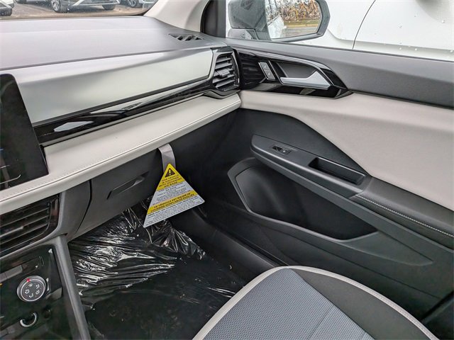 New 2026 Volkswagen Taos S image 17