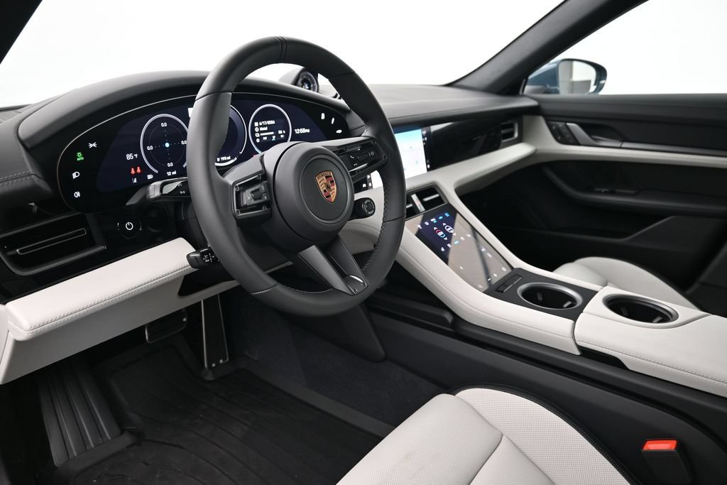New 2026 Porsche Taycan 4S AWD/4WD image 4