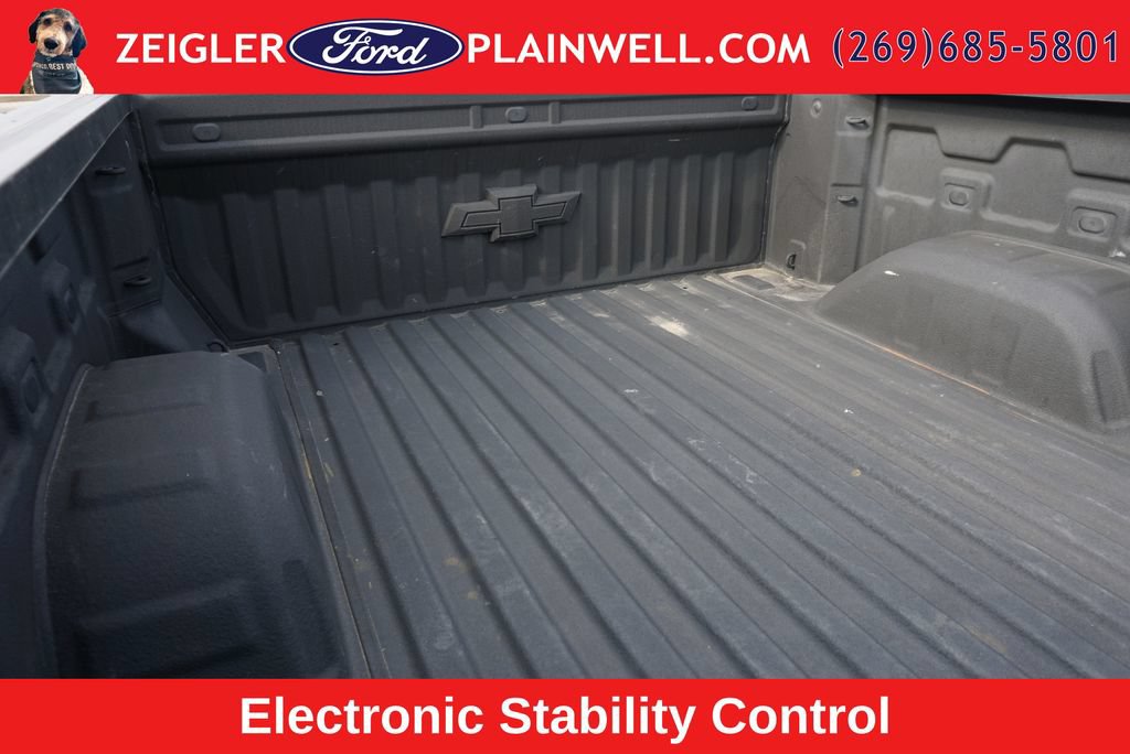 Used 2021 Chevrolet Silverado 1500 LT Trail Boss w/ Convenience Package II AWD/4WD image 10