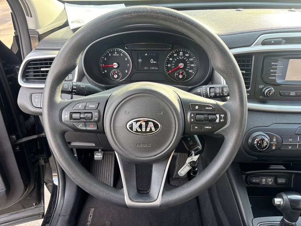 Used 2017 Kia Sorento LX image 17