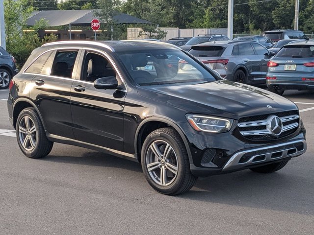 Used 2022 Mercedes-Benz GLC 300 image 3