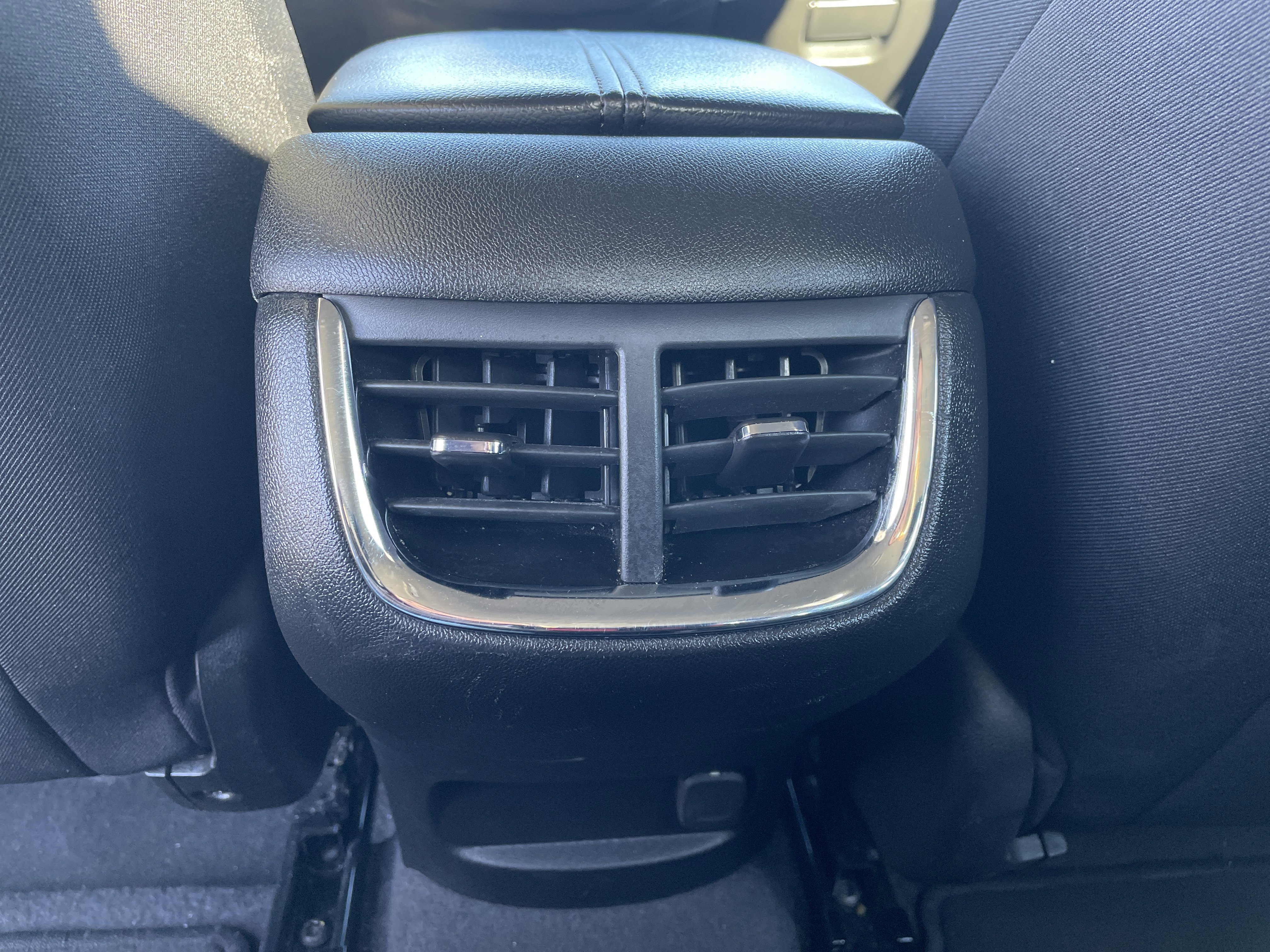 Used 2024 Chevrolet Malibu LT image 18