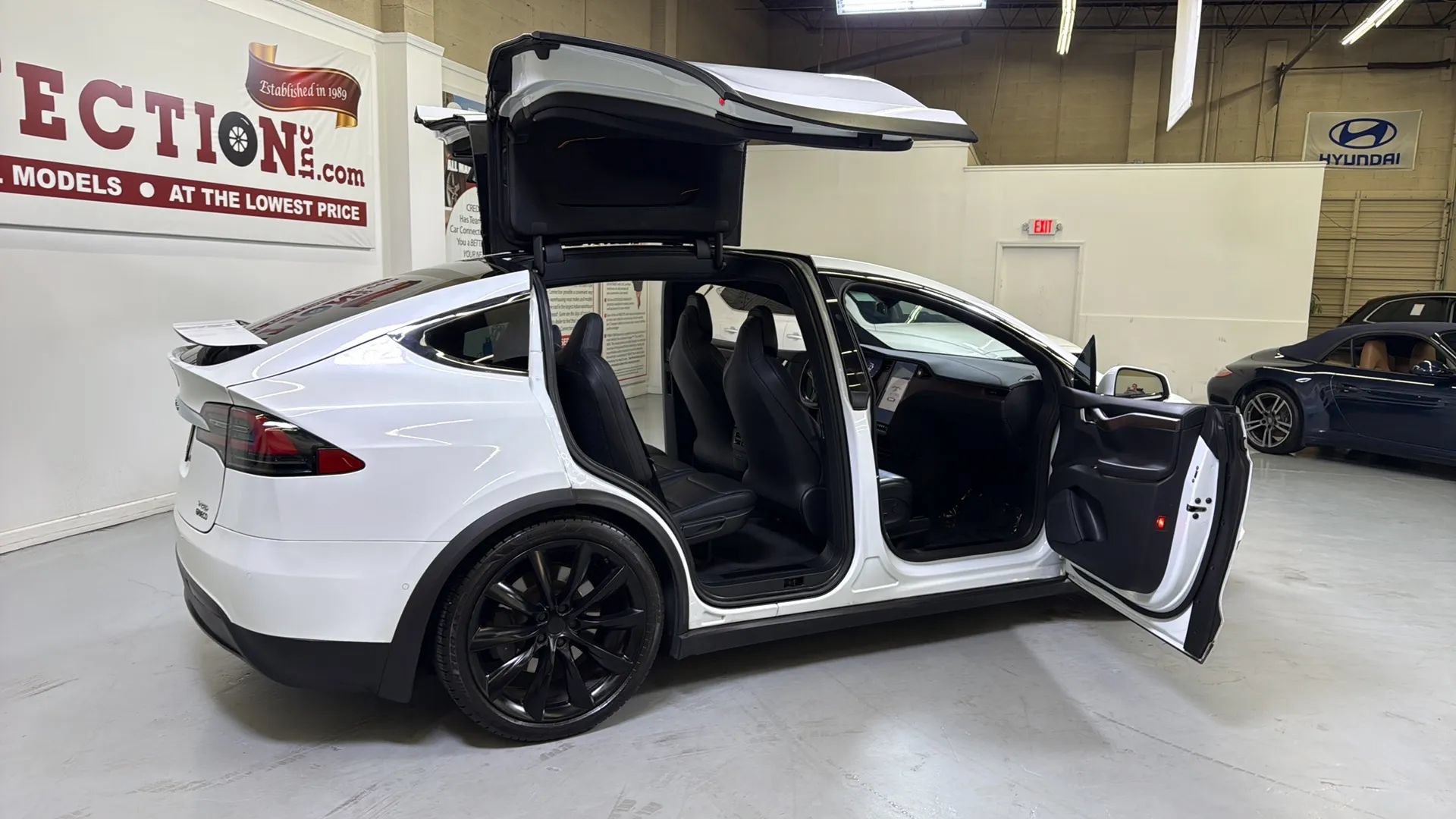 Used 2018 Tesla Model X 75D AWD/4WD image 15