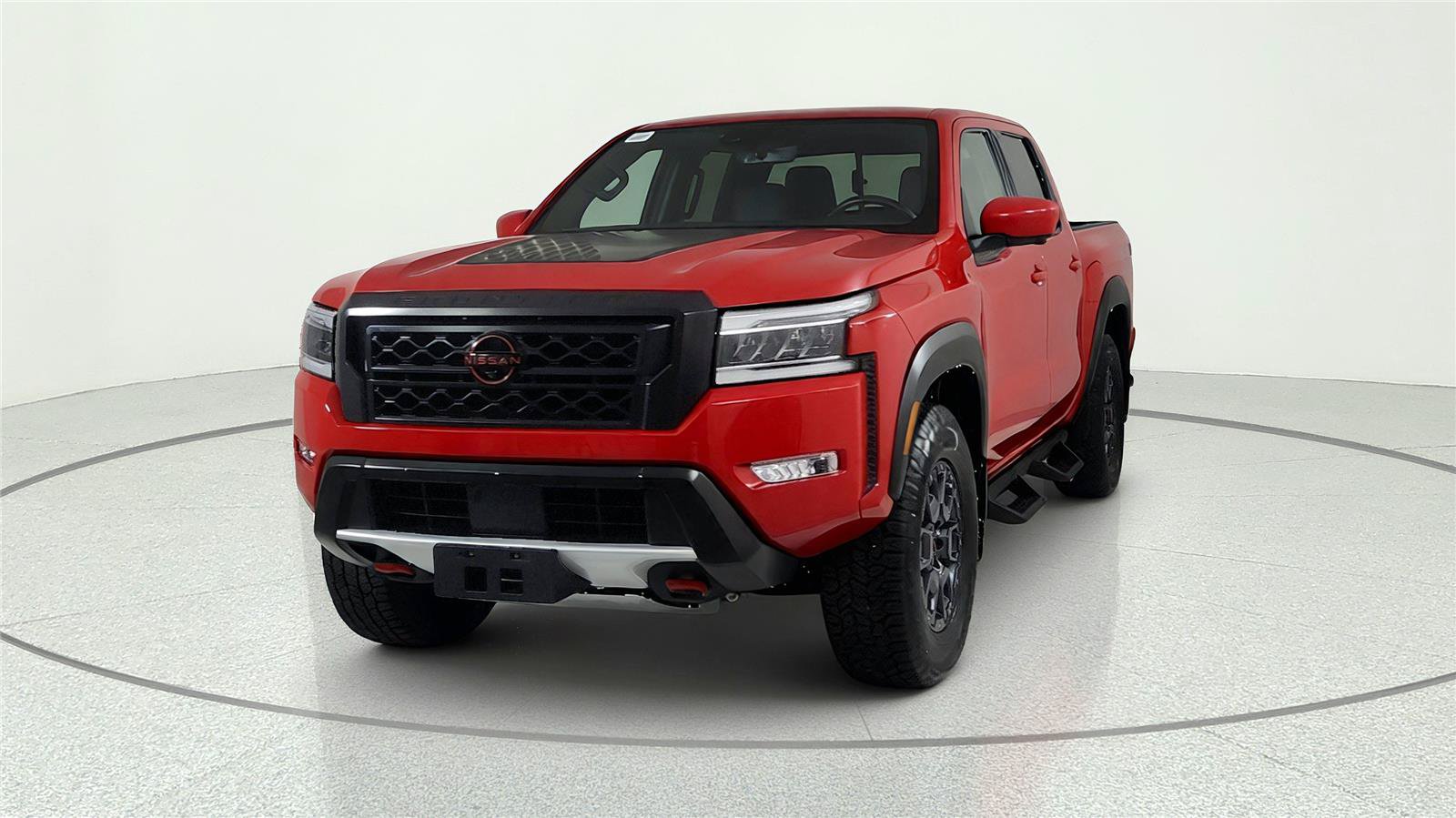 Used 2023 Nissan Frontier PRO-4X w/ Pro-4X Premium Package AWD/4WD image 2