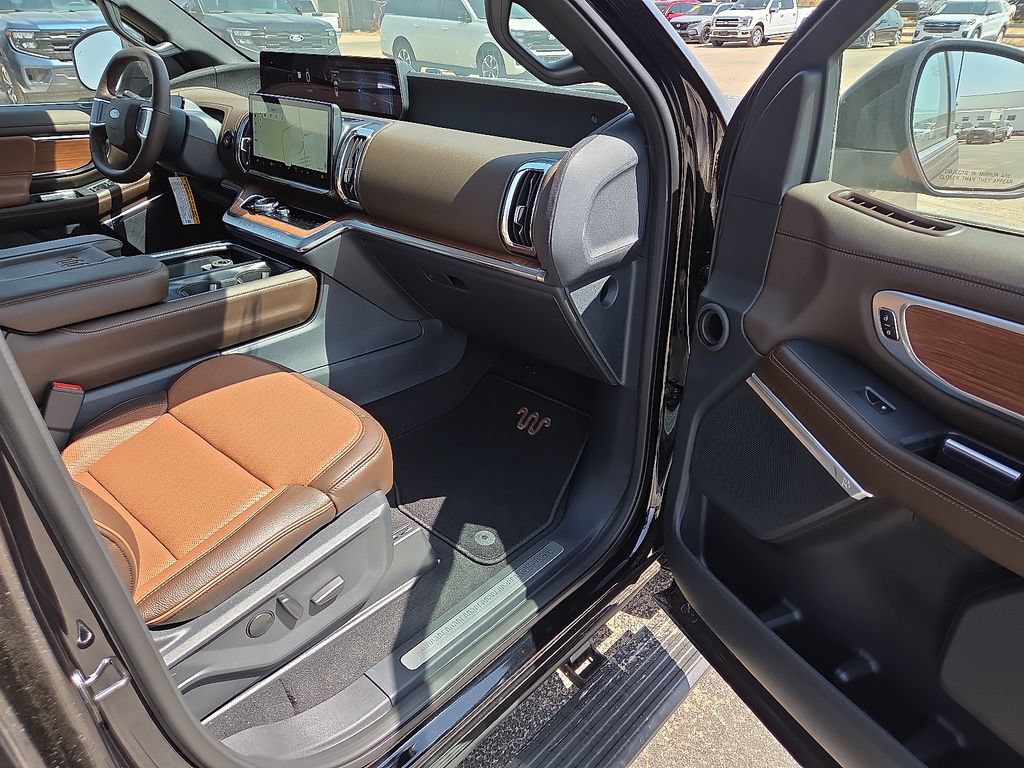 New 2027 Ford Expedition Max King Ranch AWD/4WD image 10