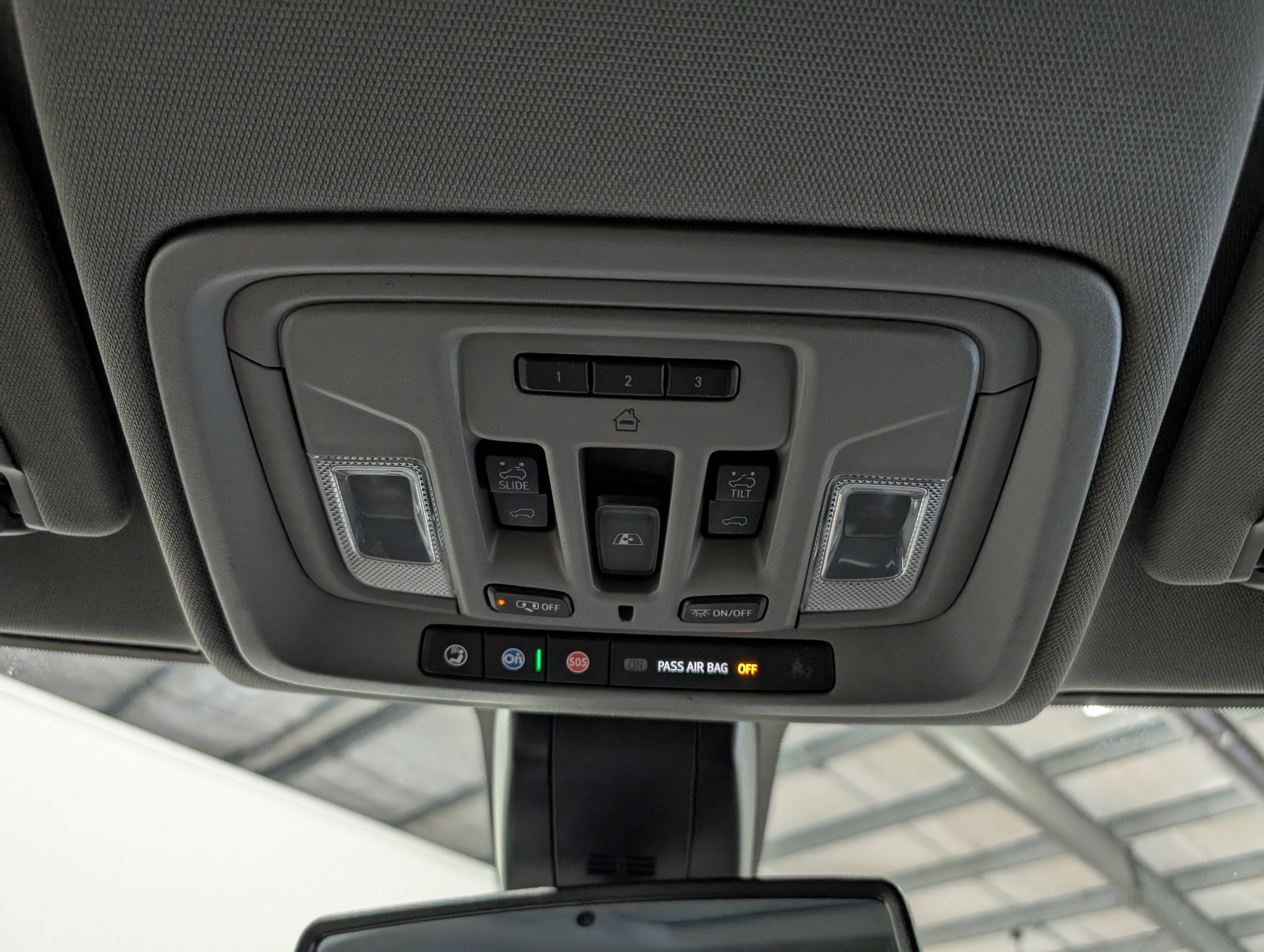 Used 2020 GMC Sierra 1500 SLT w/ SLT Premium Plus Package image 29