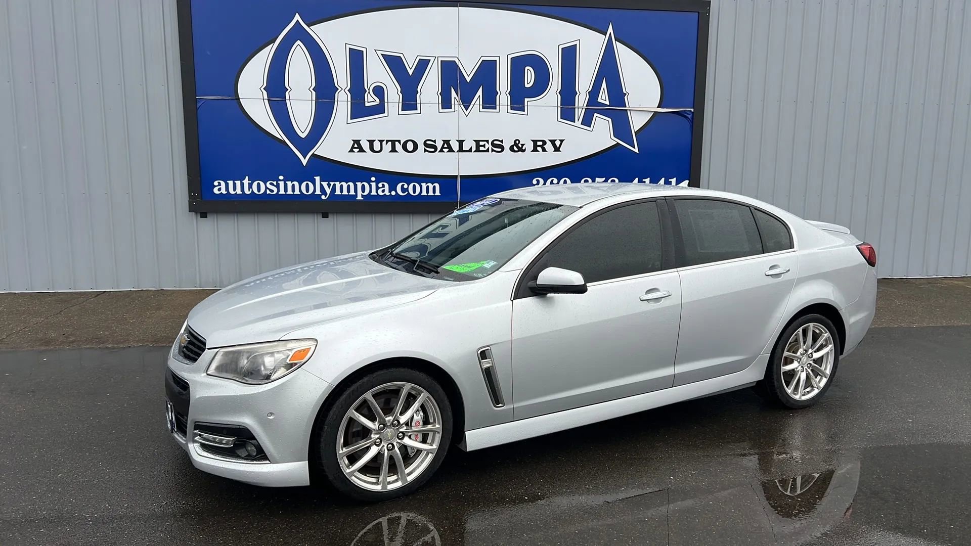 Used 2014 Chevrolet SS RWD image 1