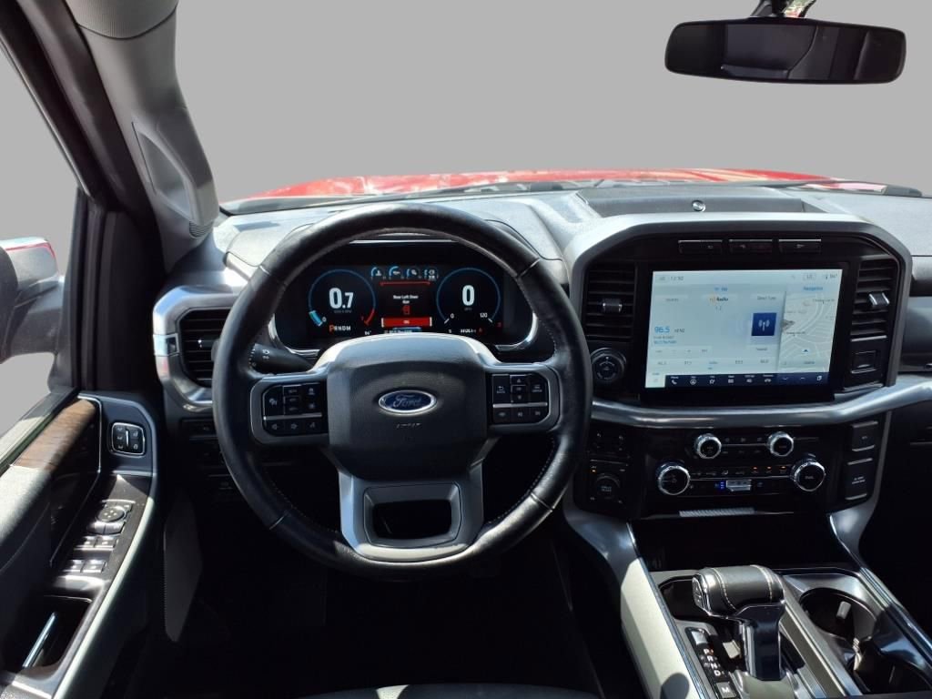 Used 2022 Ford F150 Lariat w/ Equipment Group 502A High image 4