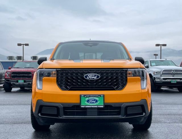 New 2026 Ford Maverick Lariat w/ Black Appearance Package image 6