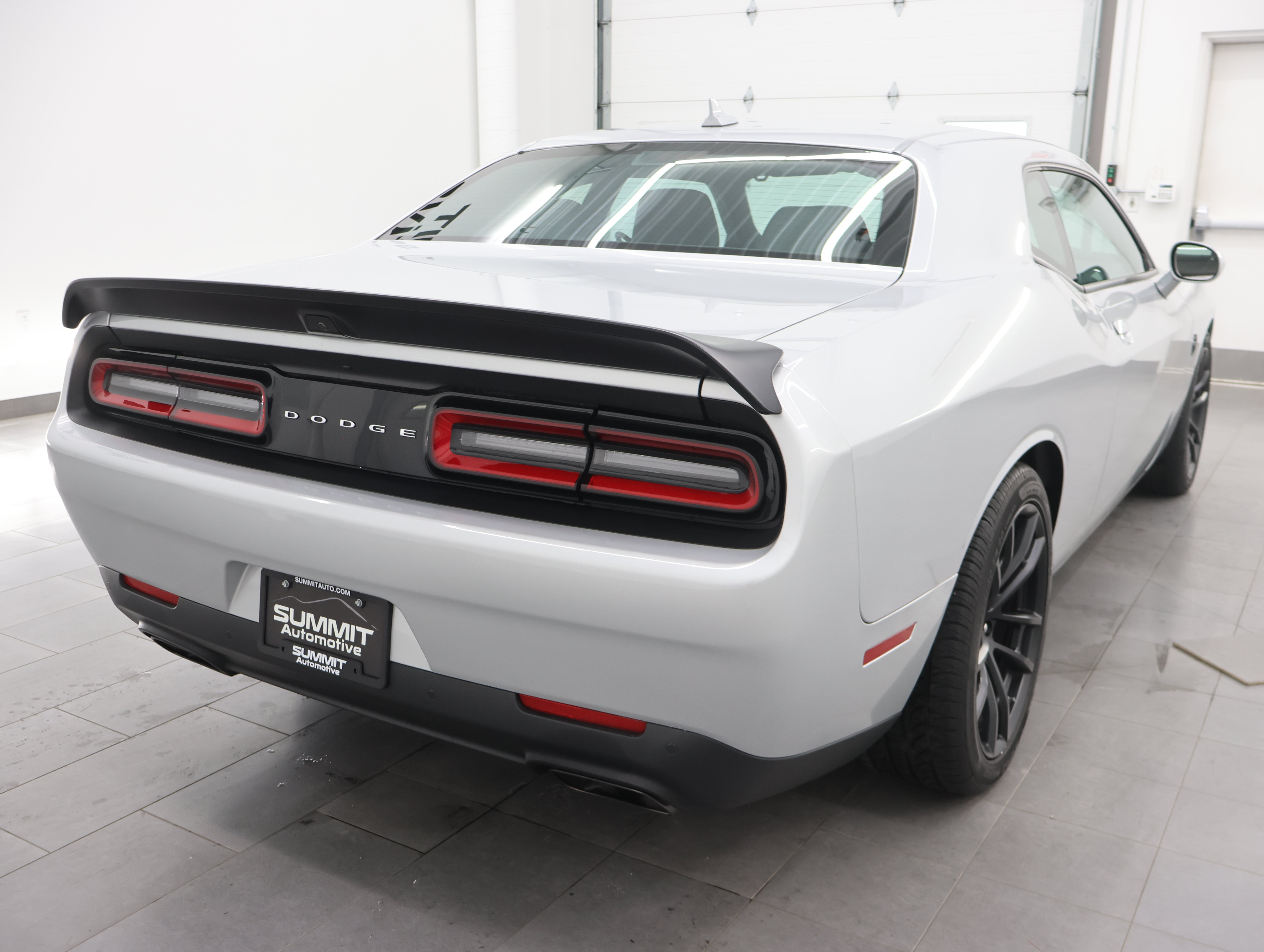 Used 2023 Dodge Challenger SRT Hellcat RWD image 5