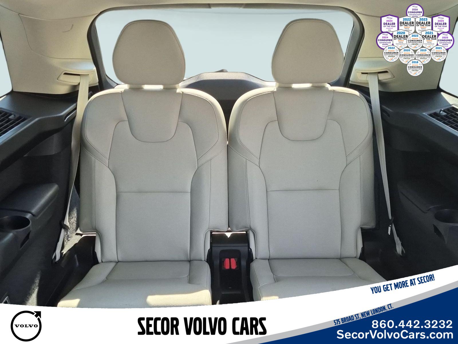 Used 2024 Volvo XC90 B6 Plus w/ Protection Package Premier AWD/4WD image 22