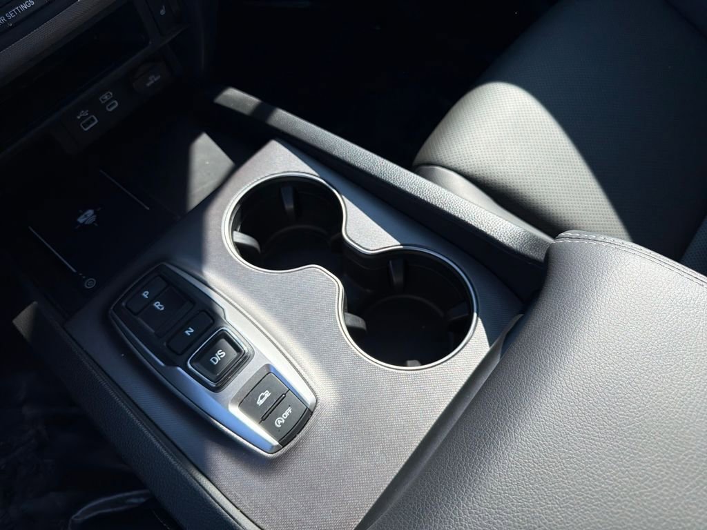 Certified 2025 Honda Ridgeline RTL image 28