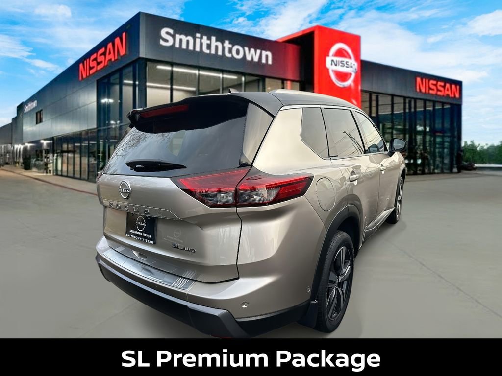 Certified 2025 Nissan Rogue SL w/ Tech Package image 7