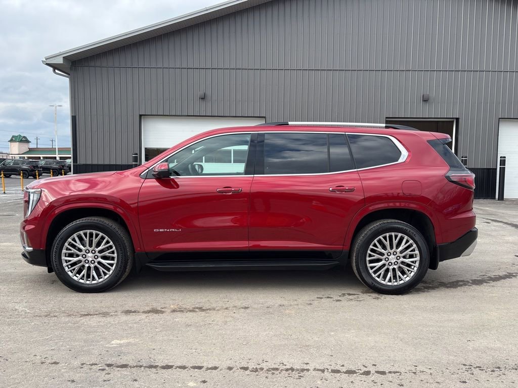 Used 2025 GMC Acadia Denali image 16