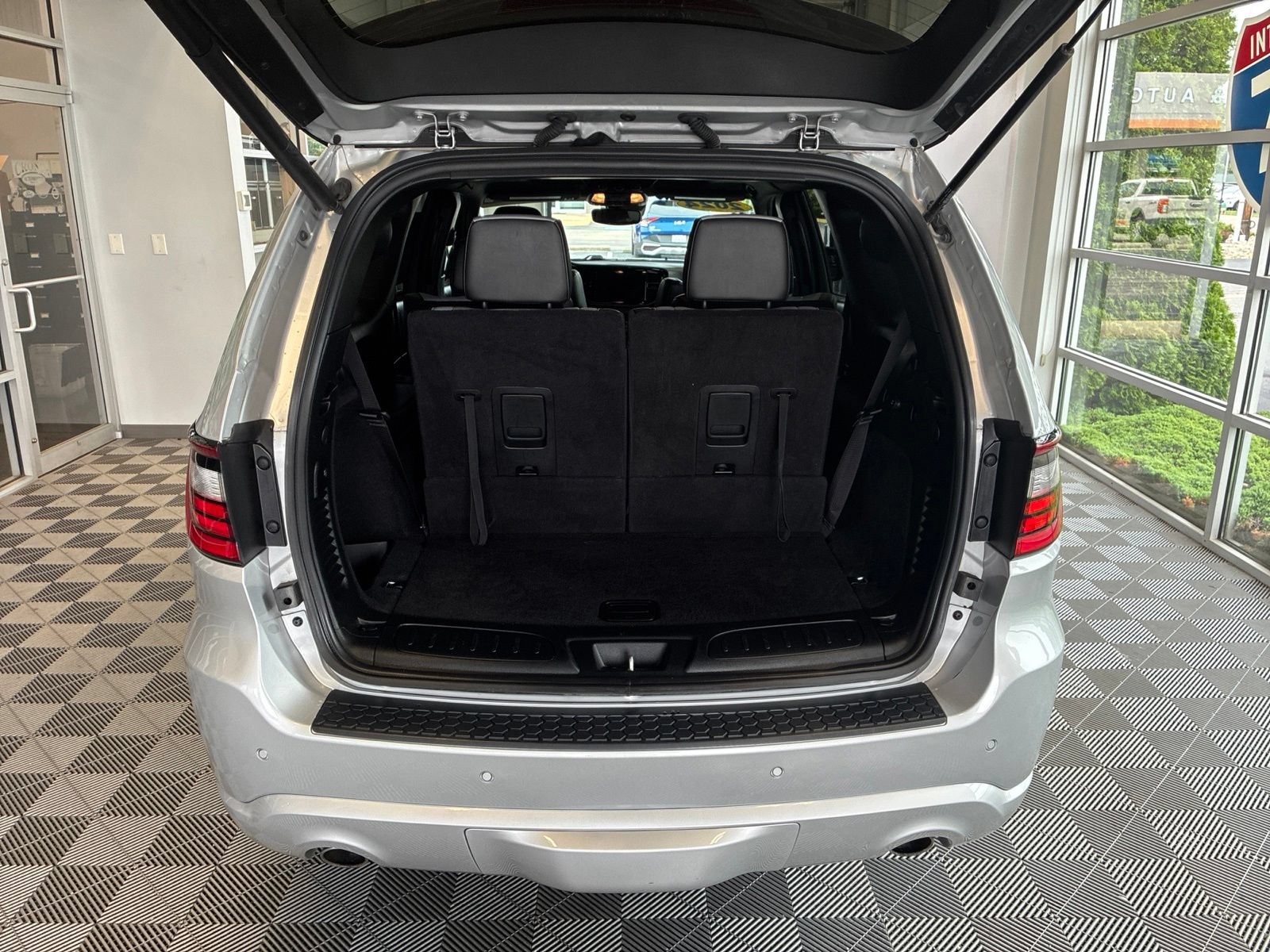 Used 2024 Dodge Durango R/T AWD/4WD image 11