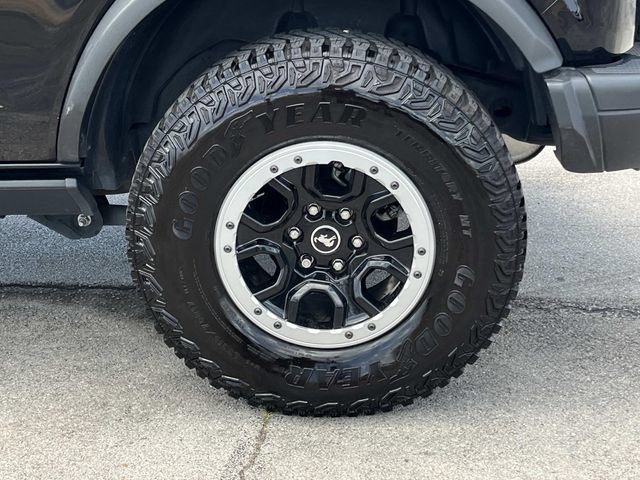 Used 2023 Ford Bronco Badlands w/ Sasquatch Package AWD/4WD image 13