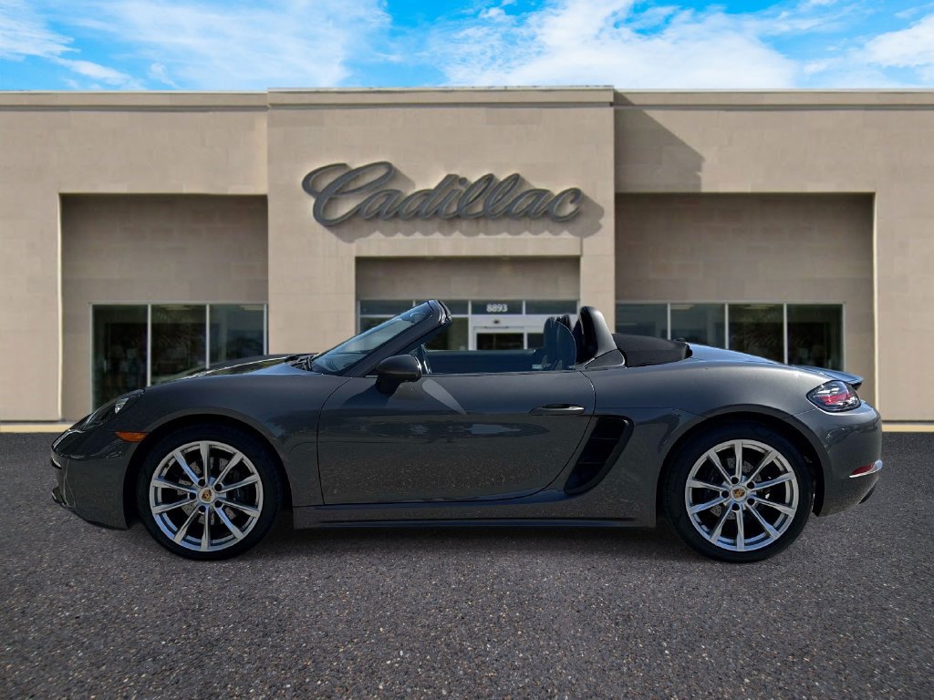 Used 2019 Porsche 718 Boxster RWD image 6